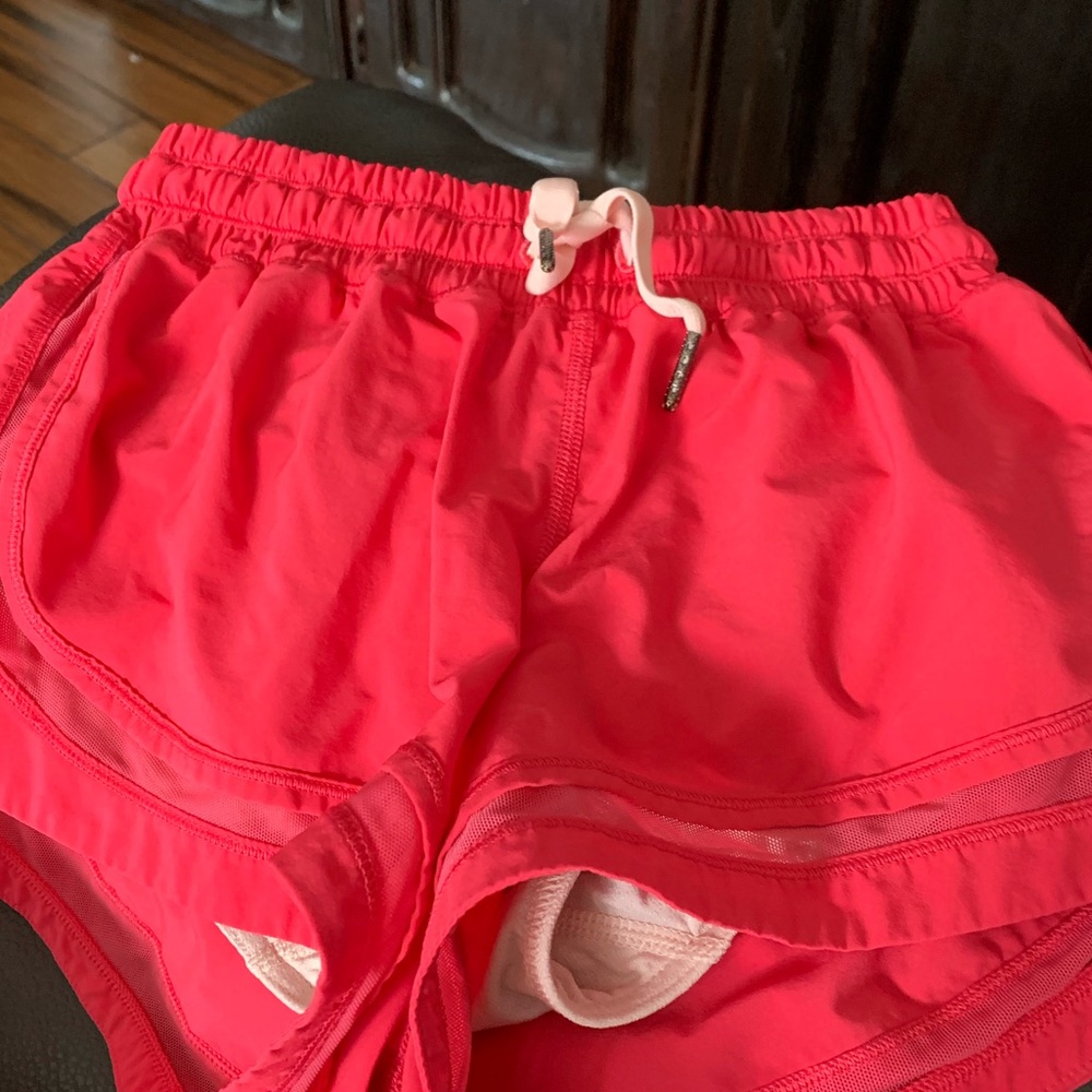 Lululemon Hotty Hot Short Size 4